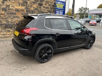 Used Peugeot 2008 2016 for sale - 76306140: Photo
