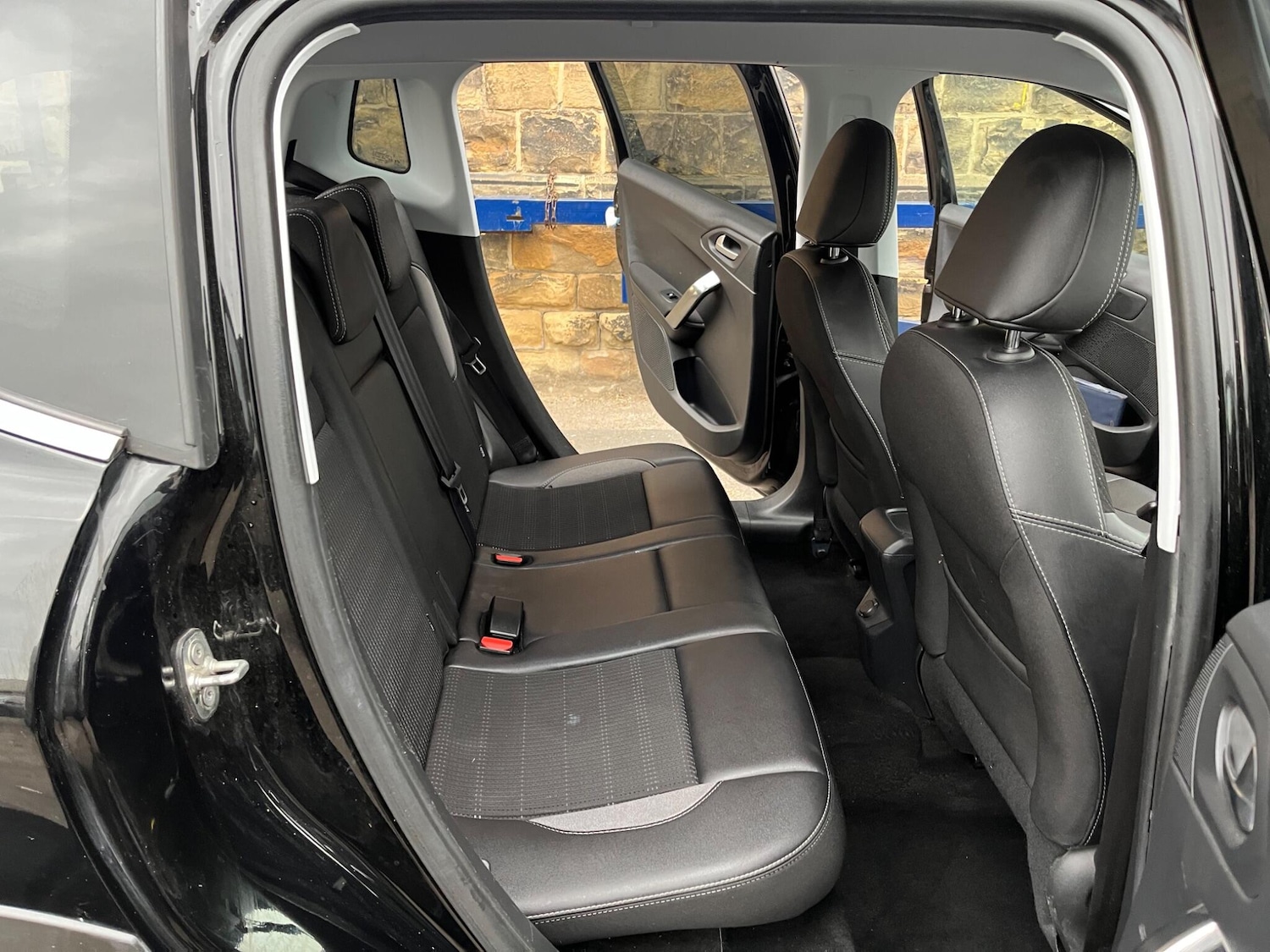 Used Peugeot 2008 2016 for sale - 76306140: Photo 7