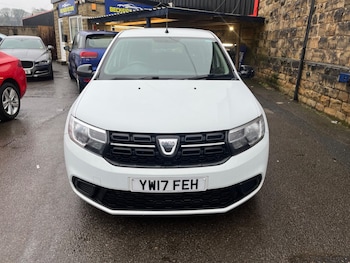 Used Dacia Sandero 2017 for sale - 77387287: Photo
