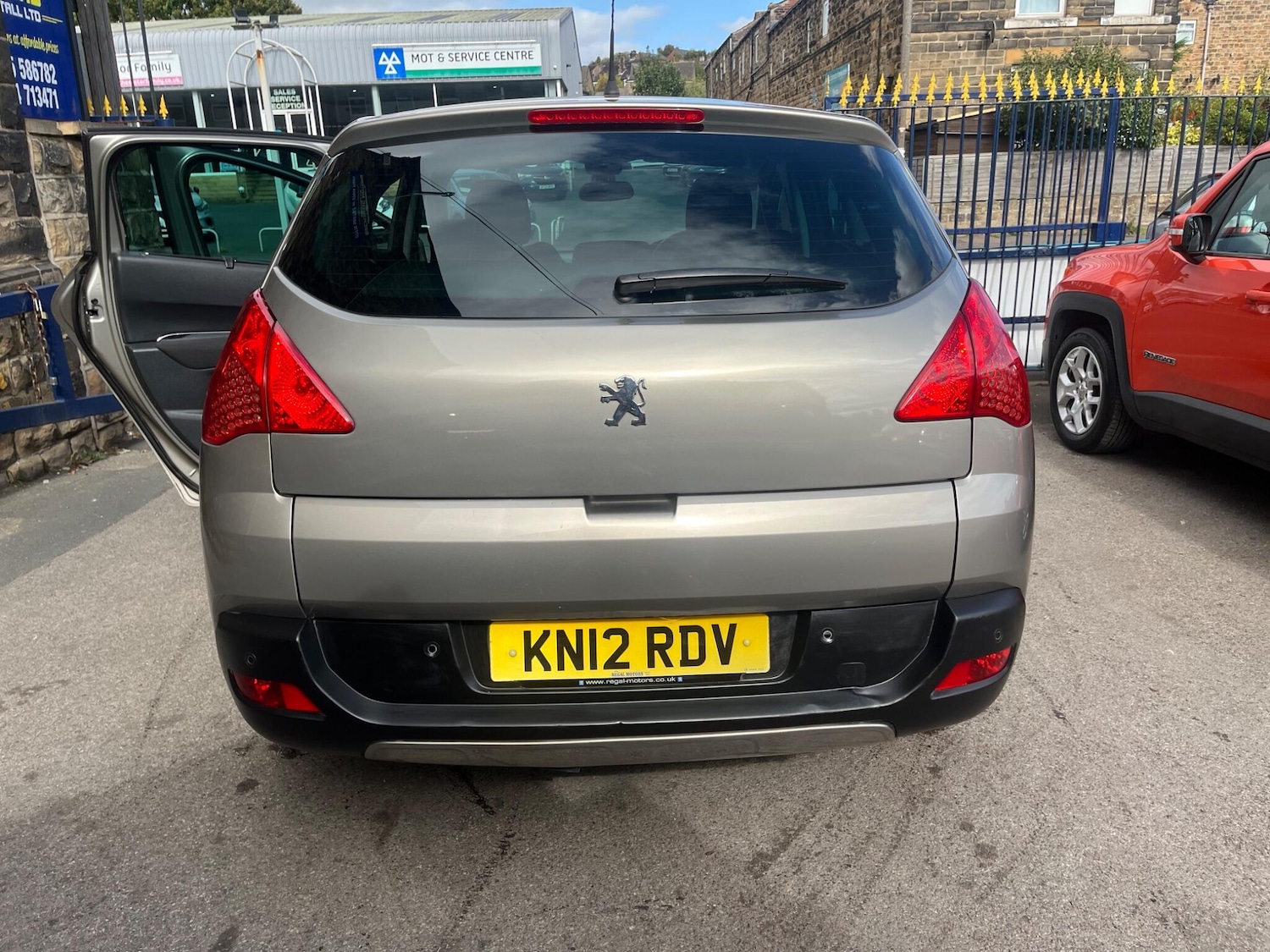 Vehicle 6