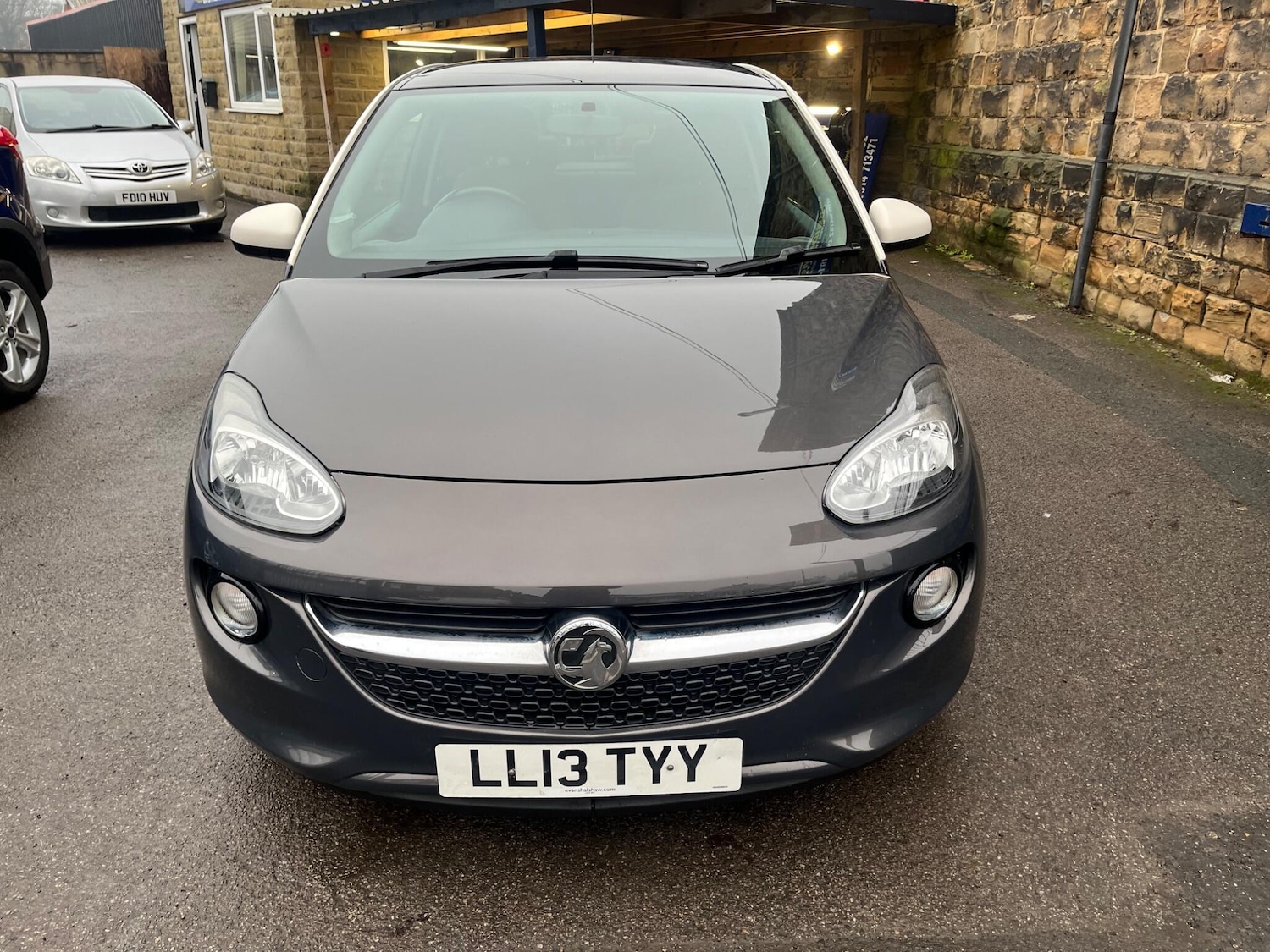 Used Vauxhall ADAM 2013 for sale - 77440994: Photo 2