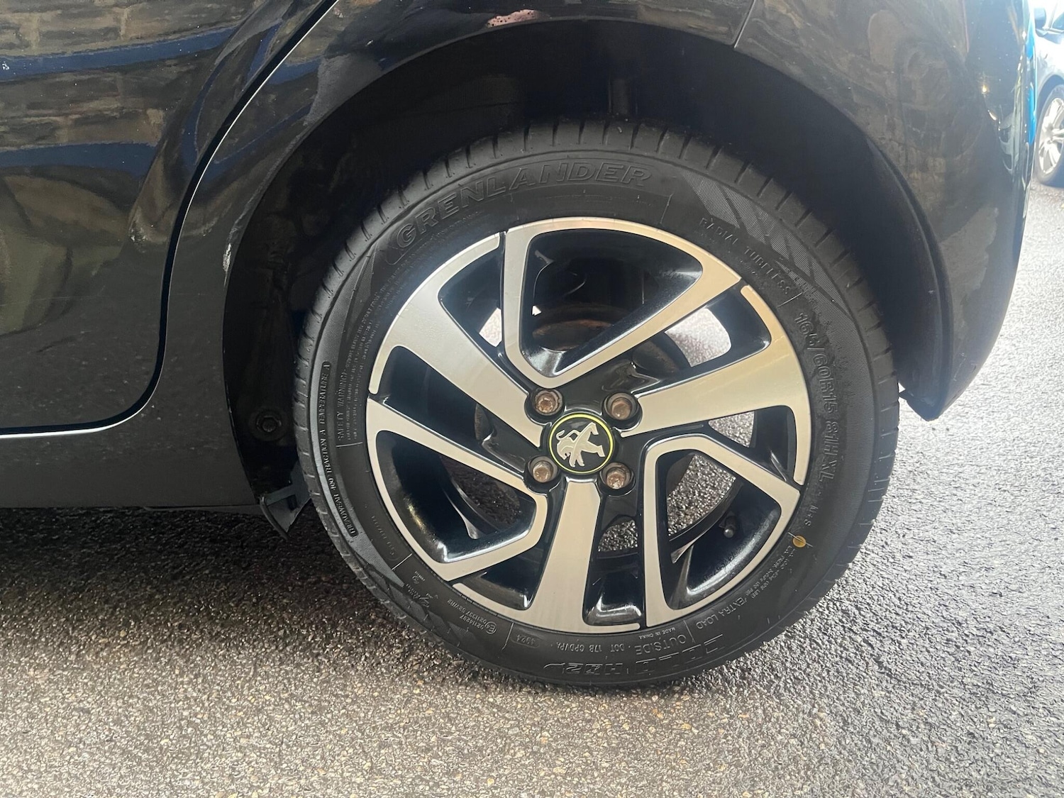 Used Peugeot 108 2020 for sale - 77376523: Photo 13