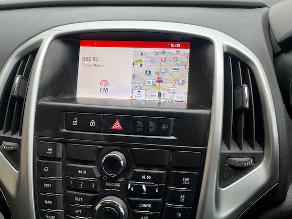 Used Vauxhall Astra 2015 for sale - 76269612: Photo 8