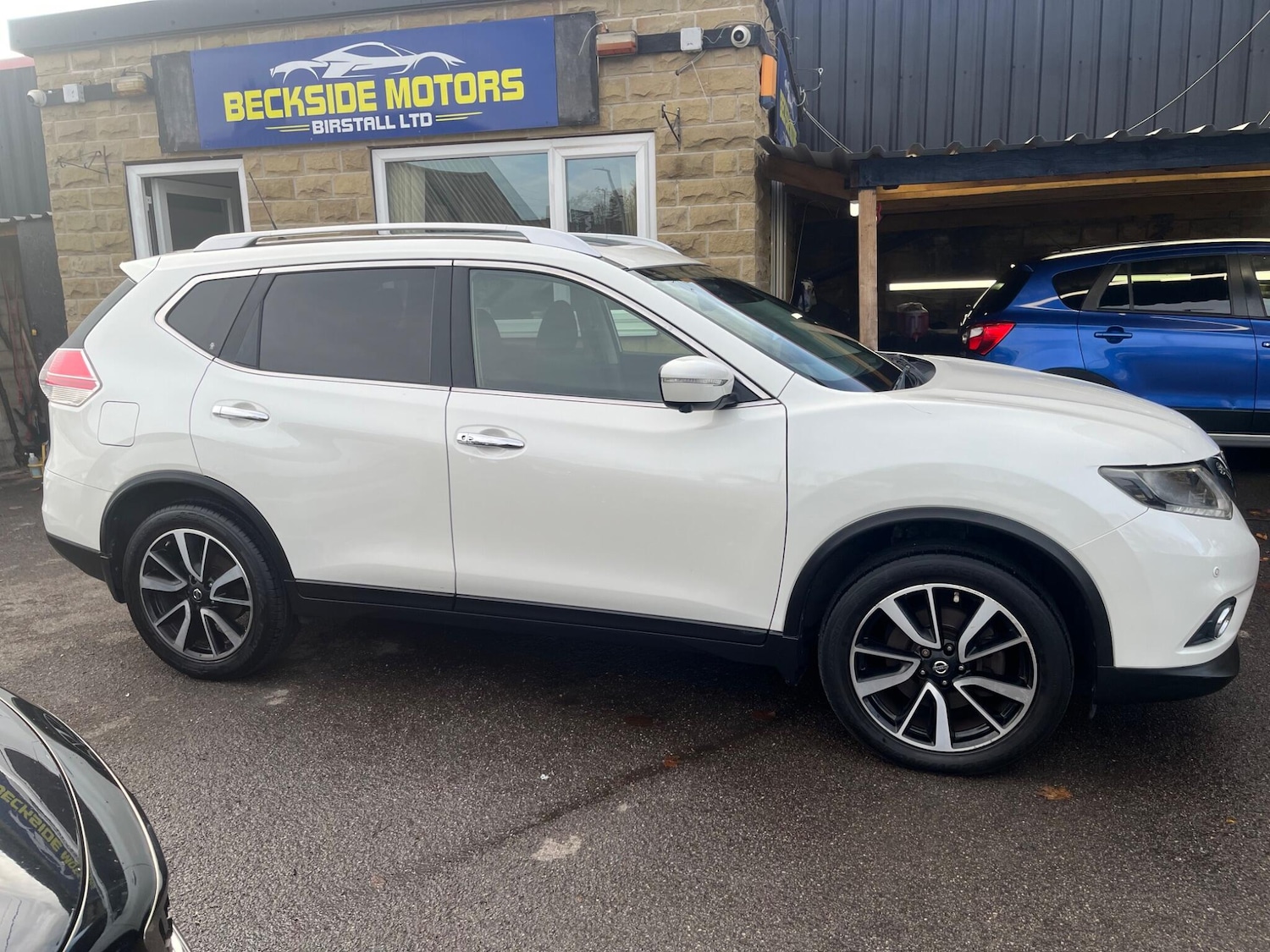 Used Nissan X-Trail 2016 for sale - 76408888: Photo 2