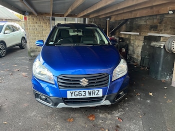 Used Suzuki SX4 S-Cross 2013 for sale - 76408497: Photo