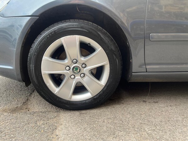 Used Skoda Octavia 2010 for sale - 76138390: Photo 12