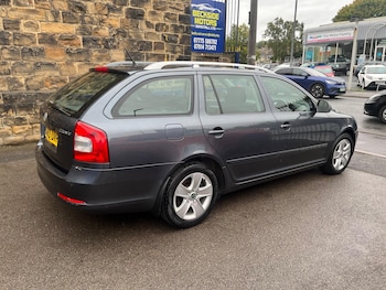 Used Skoda Octavia 2010 for sale - 76138390: Photo 3