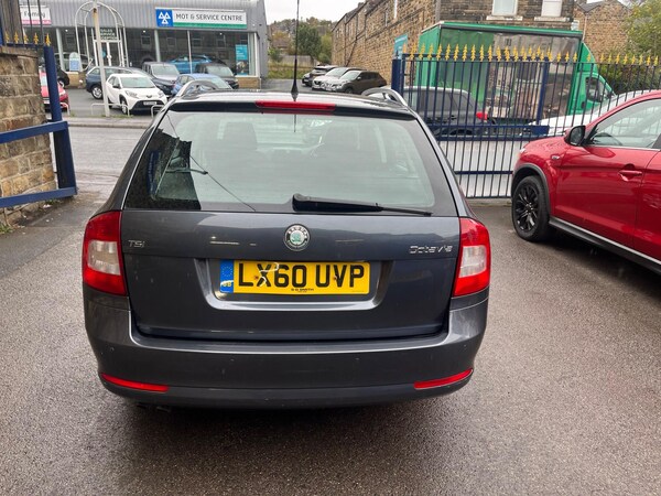 Used Skoda Octavia 2010 for sale - 76138390: Photo 6