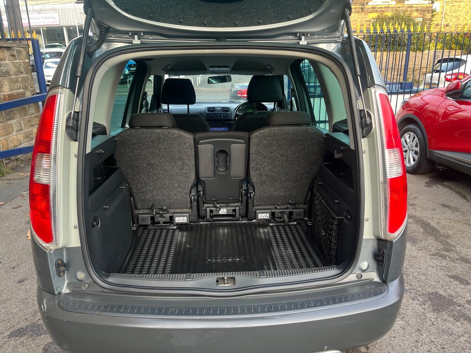 Used Skoda Roomster 2010 for sale - 76632626: Photo 11