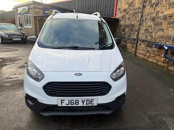 Used Ford Transit Courier 2018 for sale - 77278749: Photo