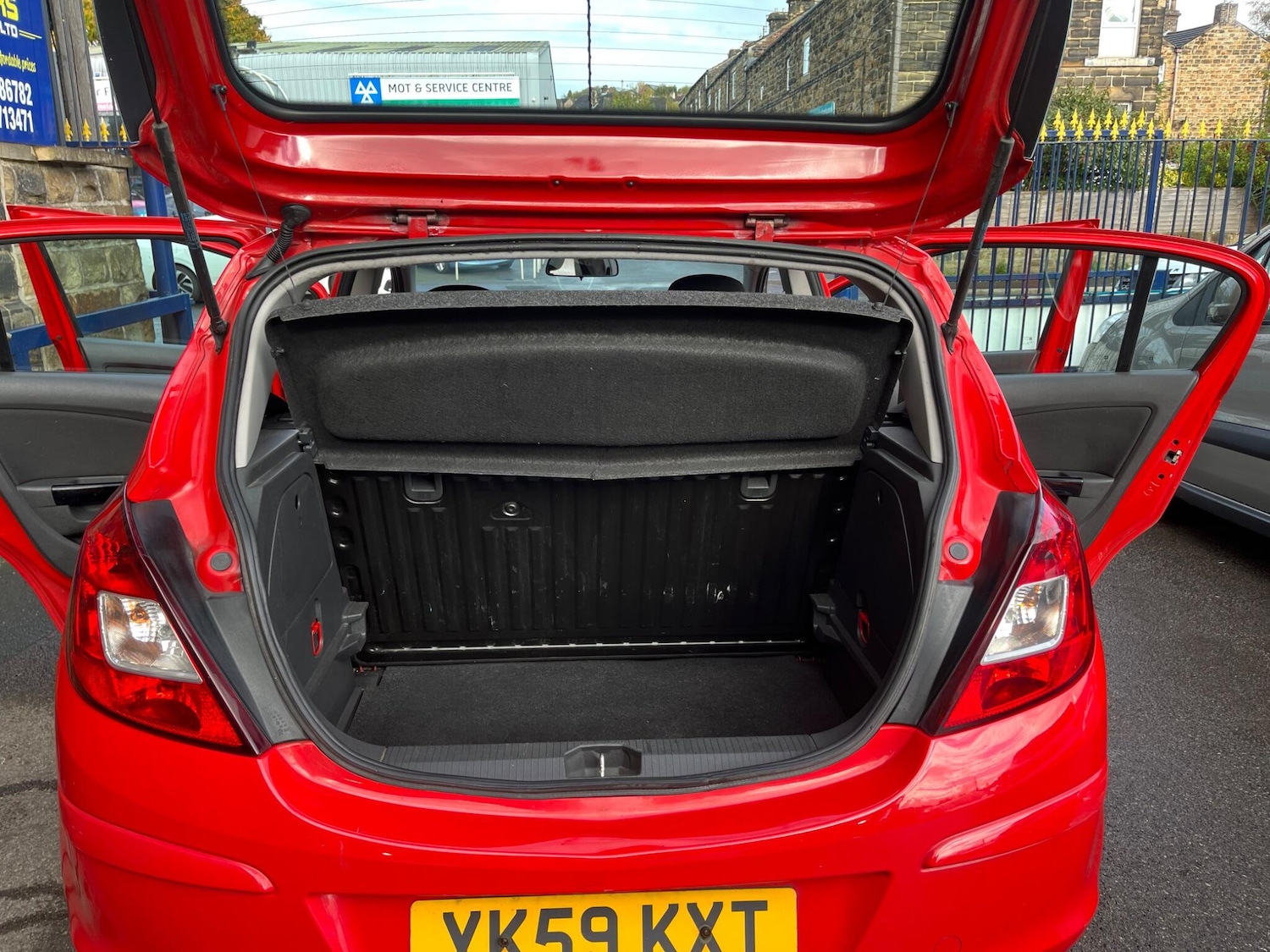 Used Vauxhall Corsa 2009 for sale - 76326130: Photo 10