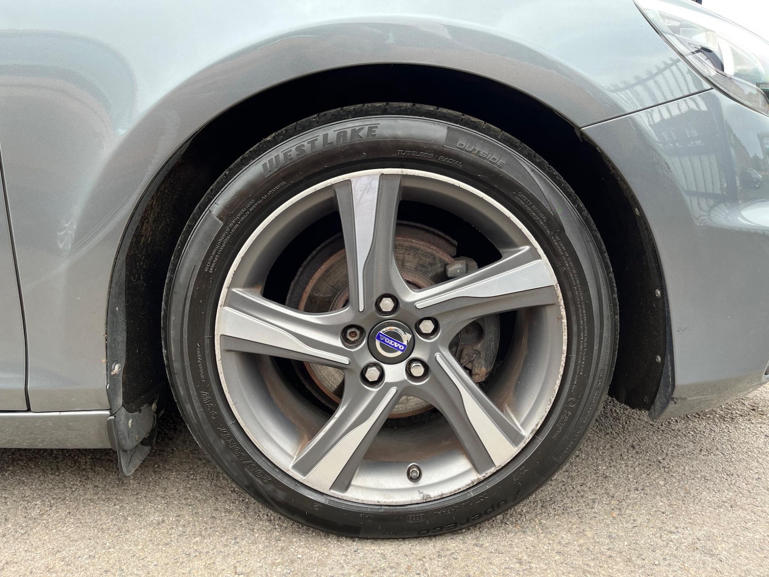 Used Volvo V40 2014 for sale - 77039805: Photo 15