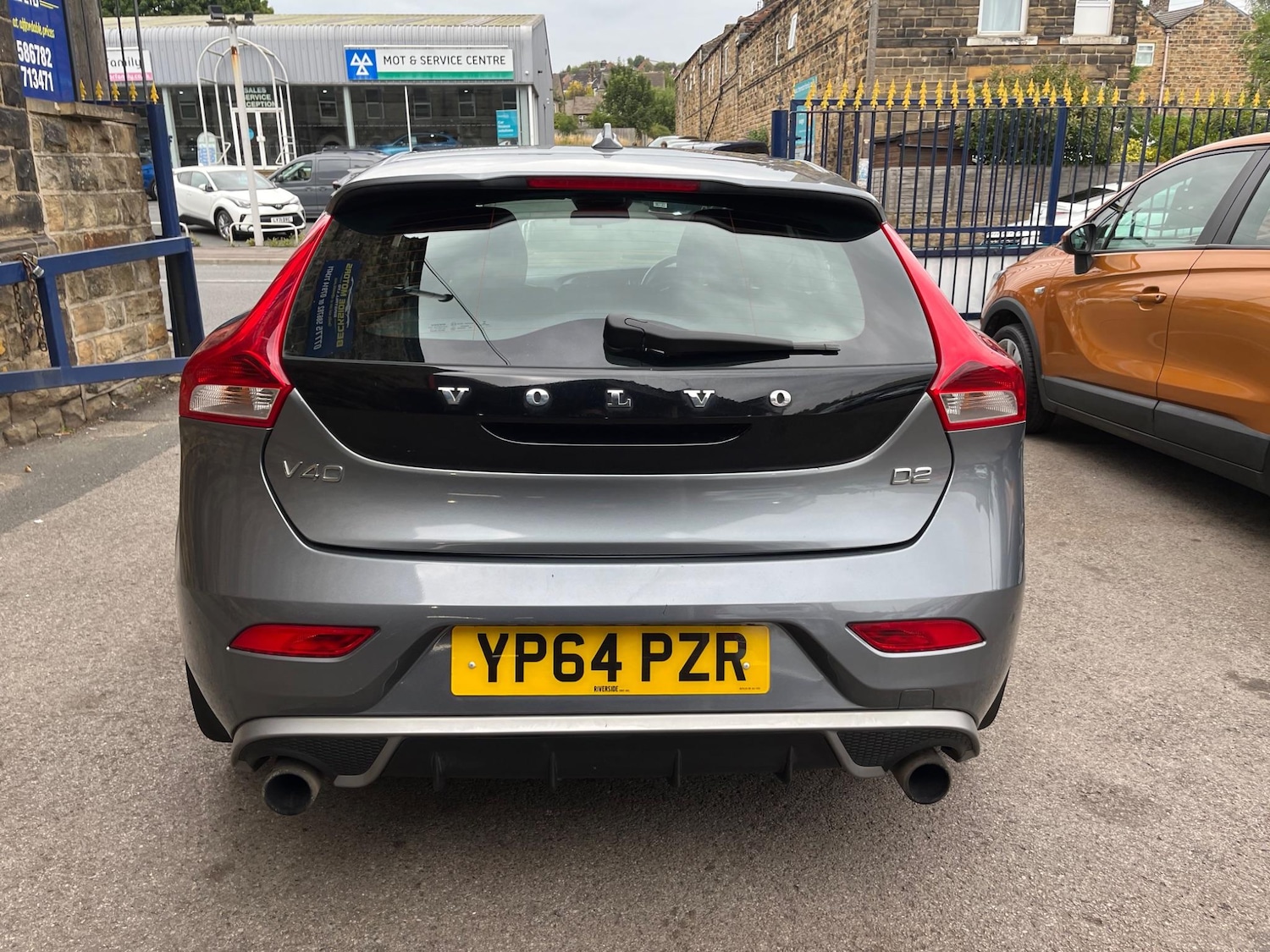 Used Volvo V40 2014 for sale - 77039805: Photo 5