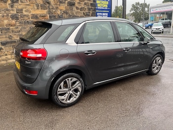 Used Citroen C4 Picasso 2014 for sale - 76020646: Photo