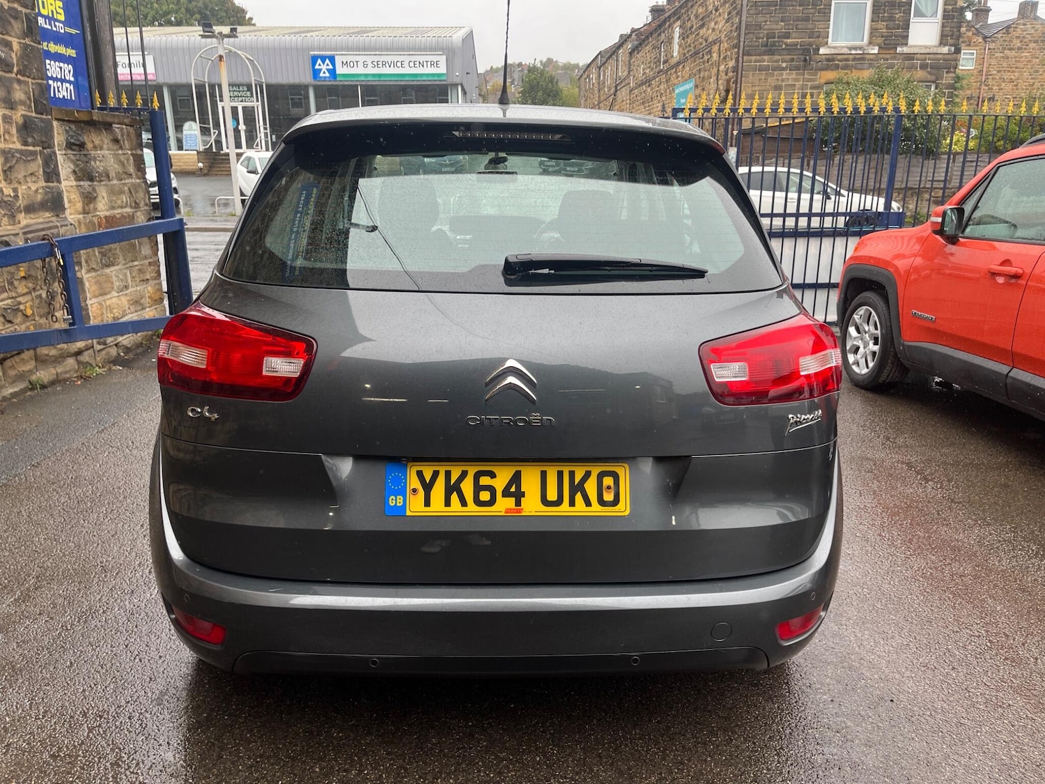 Vehicle 5