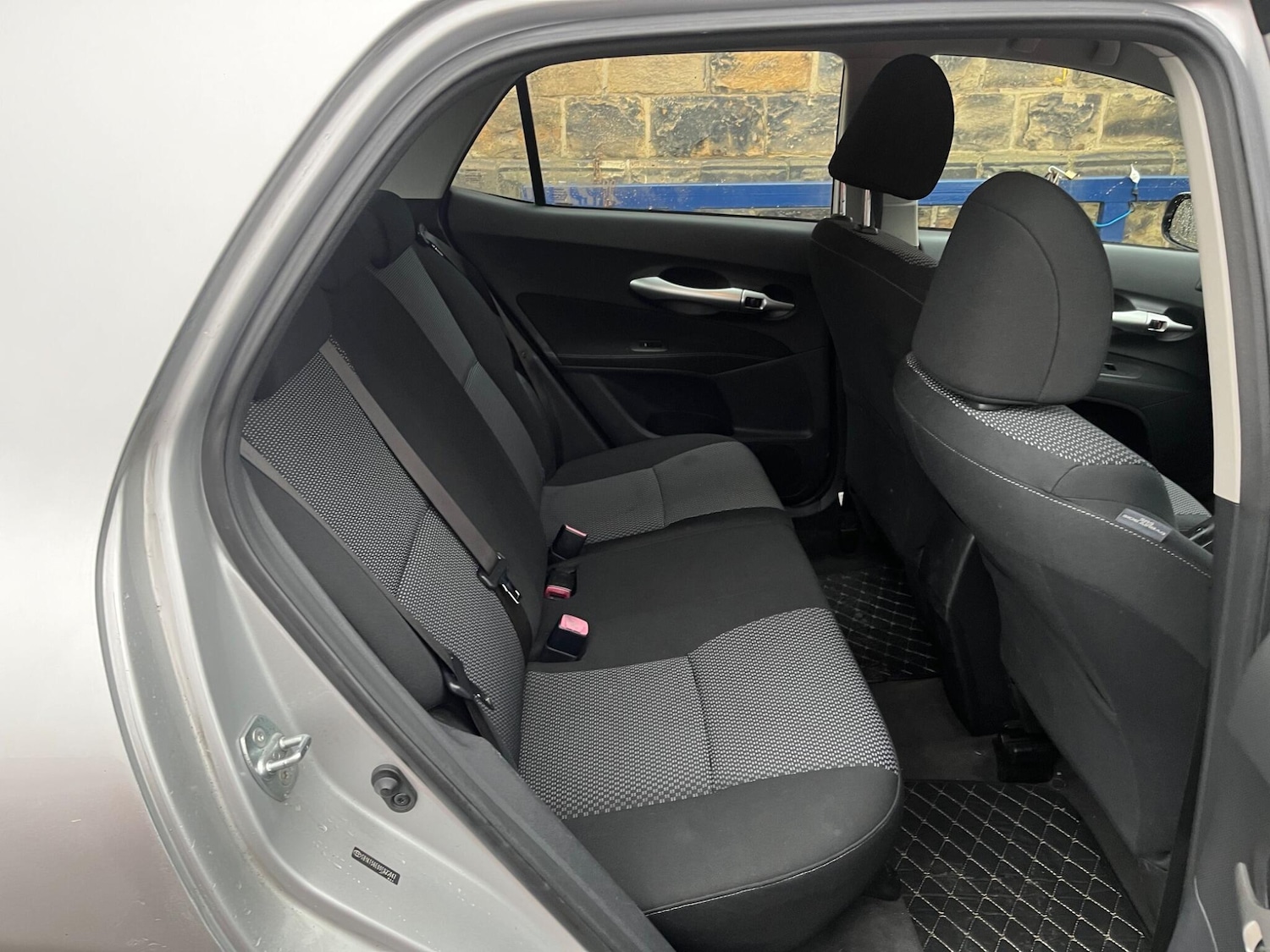 Used Toyota Auris 2010 for sale - 77425333: Photo 10