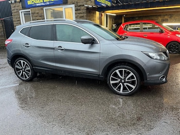 Used Nissan Qashqai 2015 for sale - 77440521: Photo