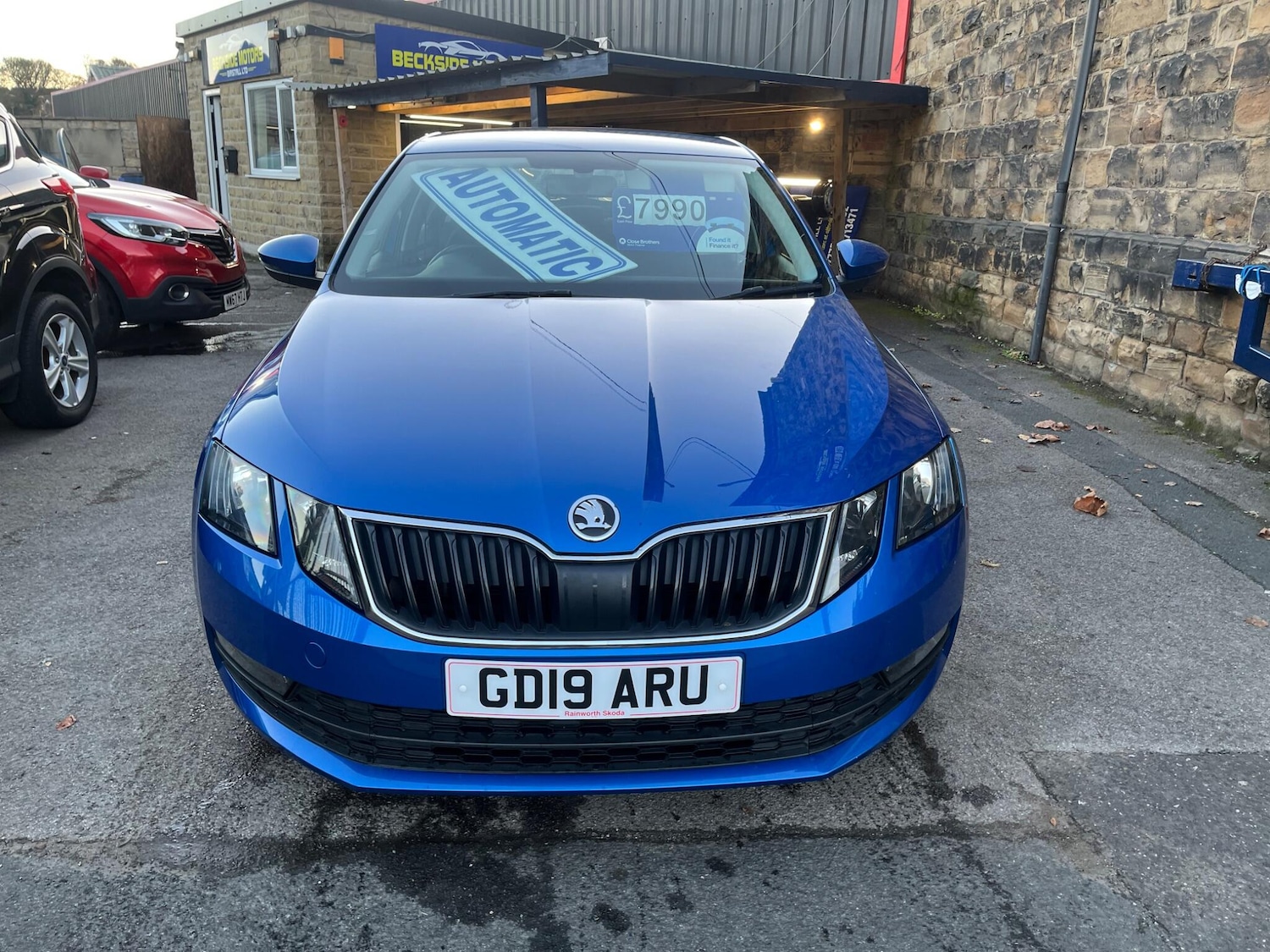 Used Skoda Octavia 2019 for sale - 76633350: Photo 2