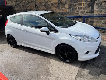 Used Ford Fiesta 2012 for sale - 75927550: Photo