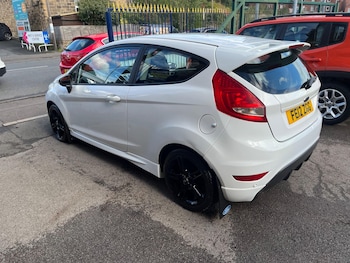 Used Ford Fiesta 2012 for sale - 75927550: Photo