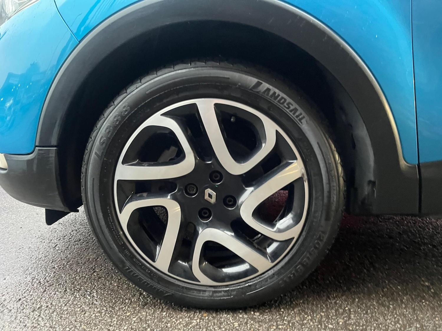 Used Renault Captur 2014 for sale - 77344091: Photo 10