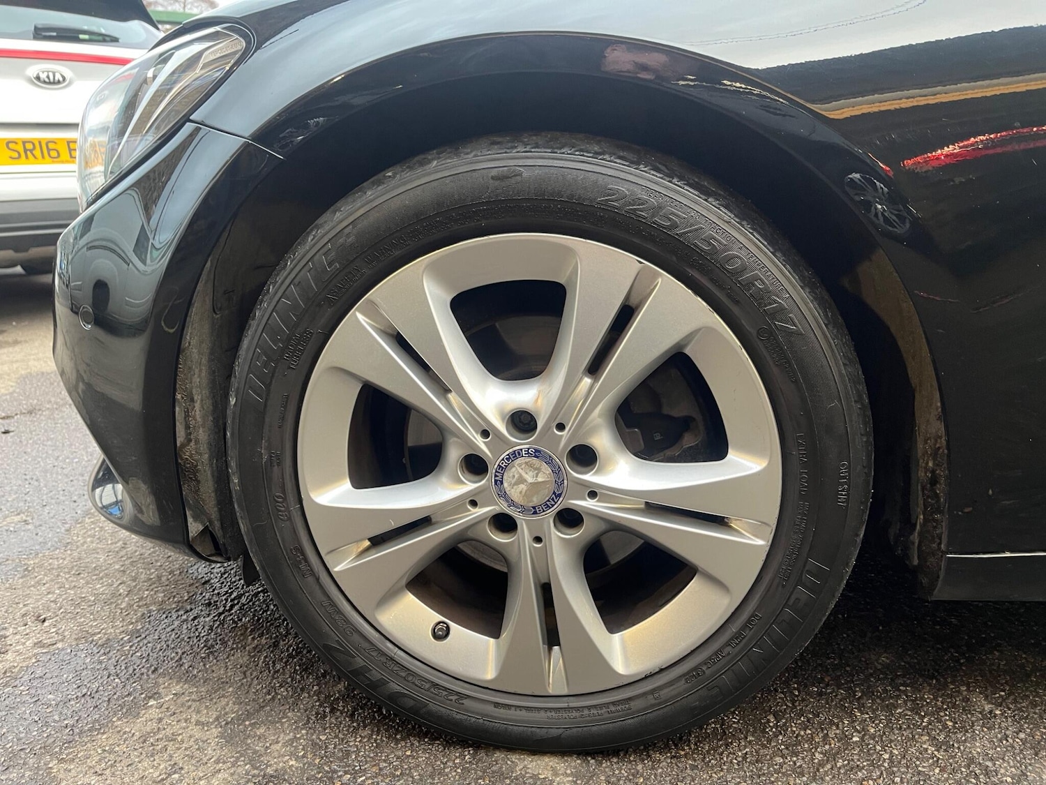 Used Mercedes-Benz C Class 2015 for sale - 76975471: Photo 14