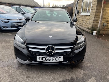 Used Mercedes-Benz C Class 2015 for sale - 76975471: Photo