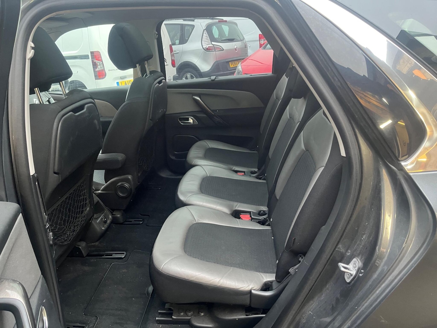 Used Citroen C4 Picasso 2014 for sale - 77215007: Photo 11