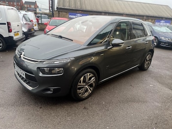 Used Citroen C4 Picasso 2014 for sale - 77215007: Photo