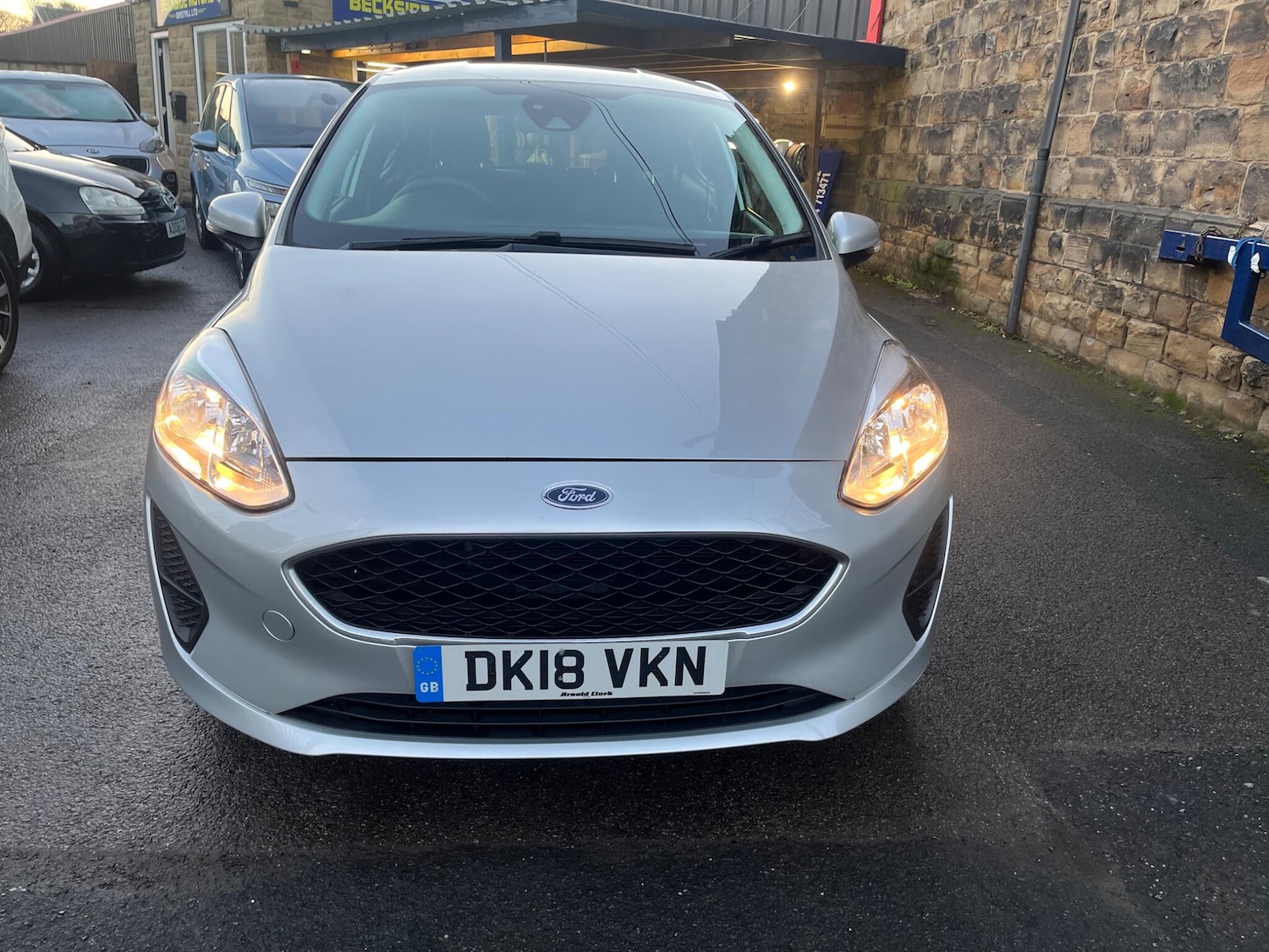 Used Ford Fiesta 2018 for sale - 76898966: Photo 2