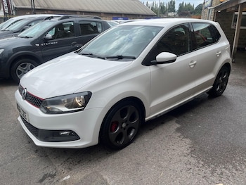 Used Volkswagen Polo 2011 for sale - 75563525: Photo