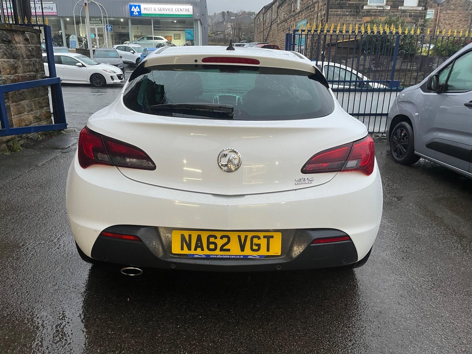 Used Vauxhall Astra GTC 2012 for sale - 76989120: Photo 4