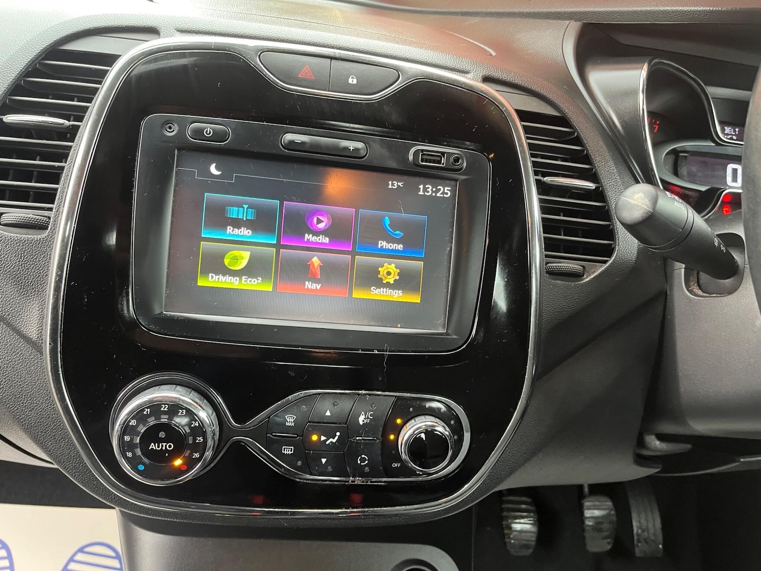 Used Renault Captur 2016 for sale - 76572013: Photo 7