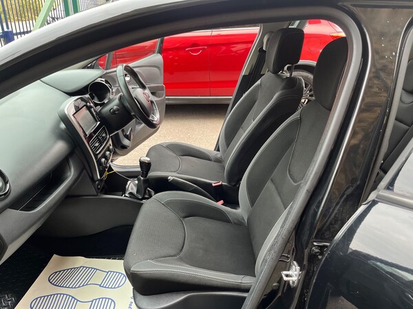 Used Renault Clio 2016 for sale - 76085120: Photo 12