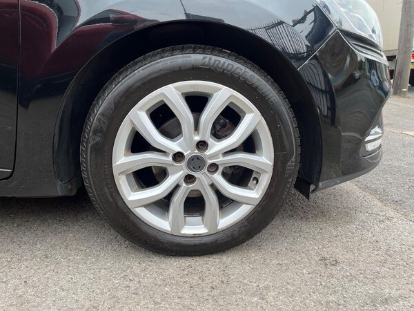 Used Renault Clio 2016 for sale - 76085120: Photo 14