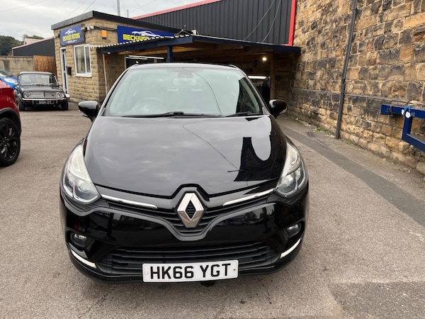 Used Renault Clio 2016 for sale - 76085120: Photo 2