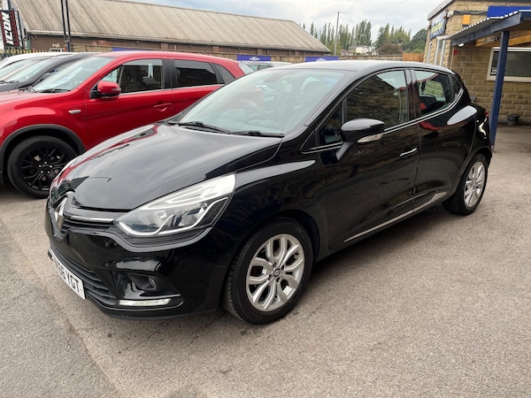 Used Renault Clio 2016 for sale - 76085120: Photo 3