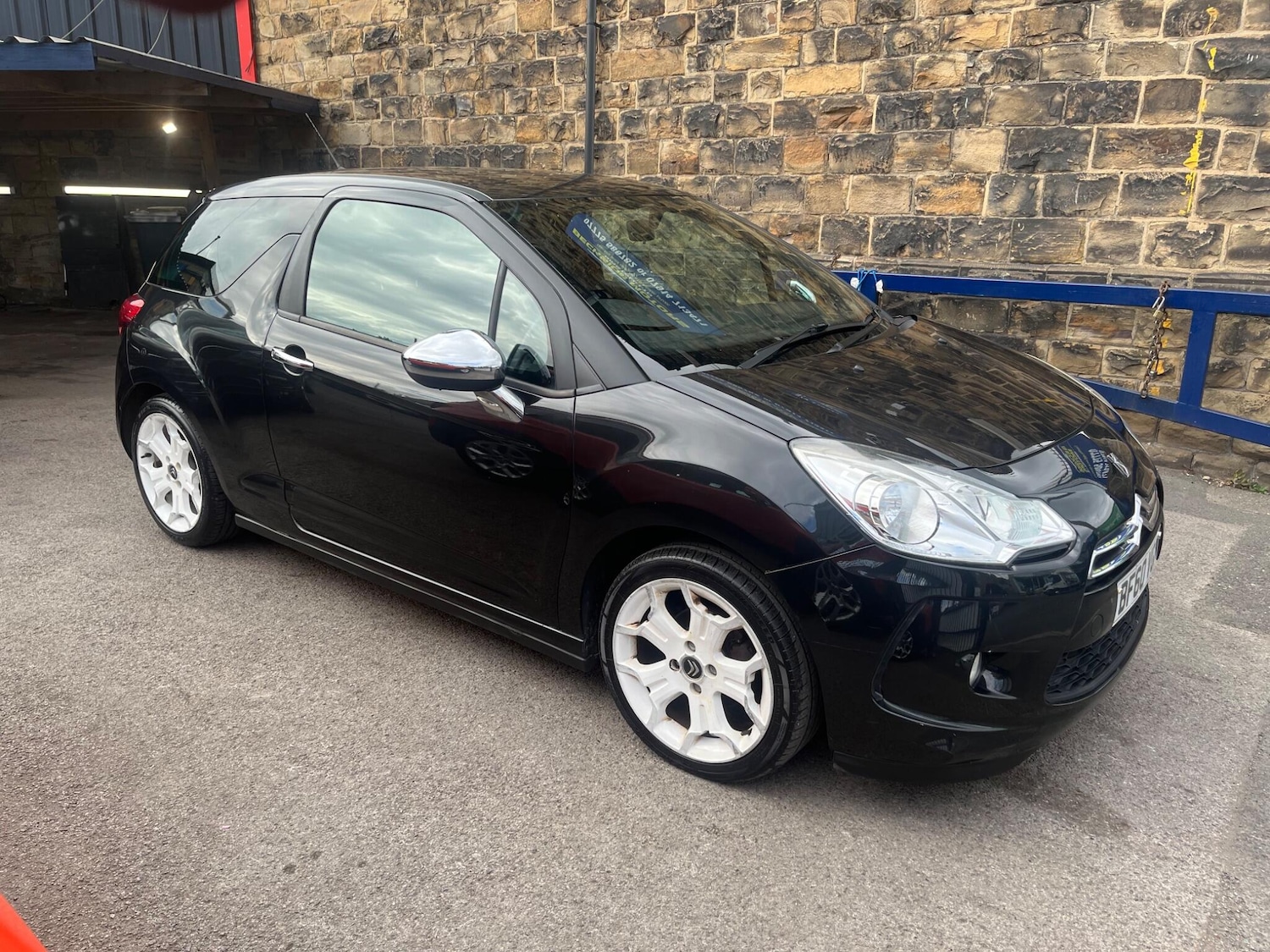 Used Citroen DS3 2010 for sale - 75906307: Photo 1