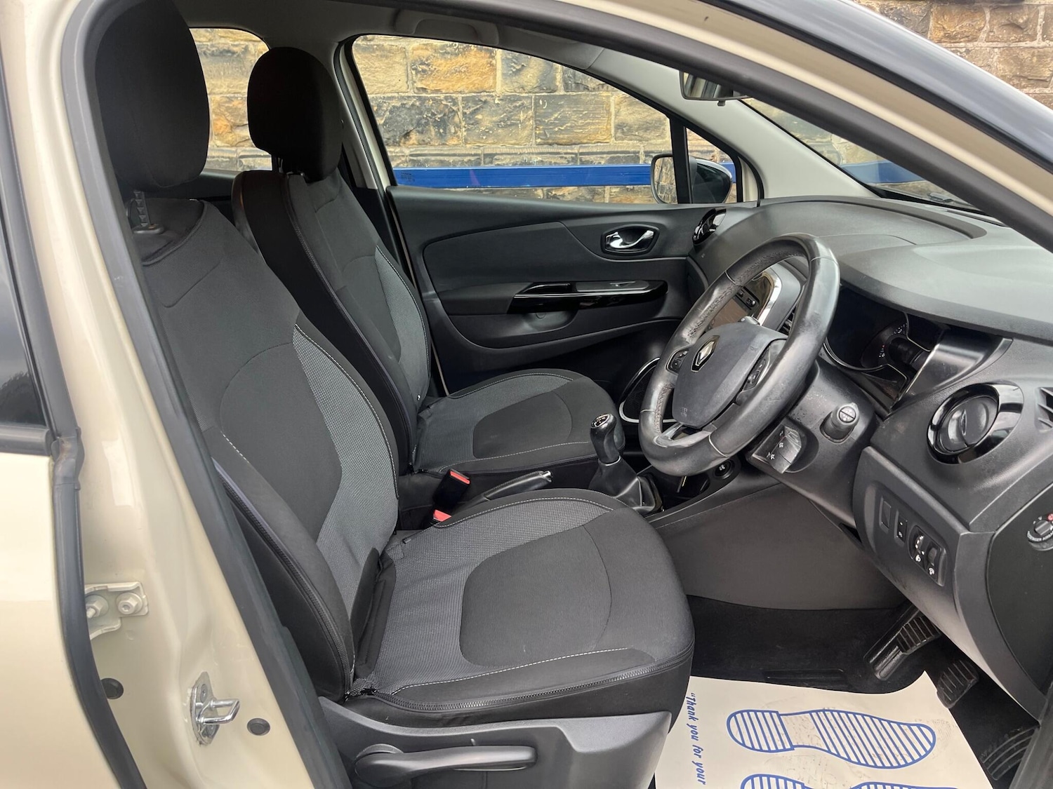 Used Renault Captur 2016 for sale - 76360149: Photo 11