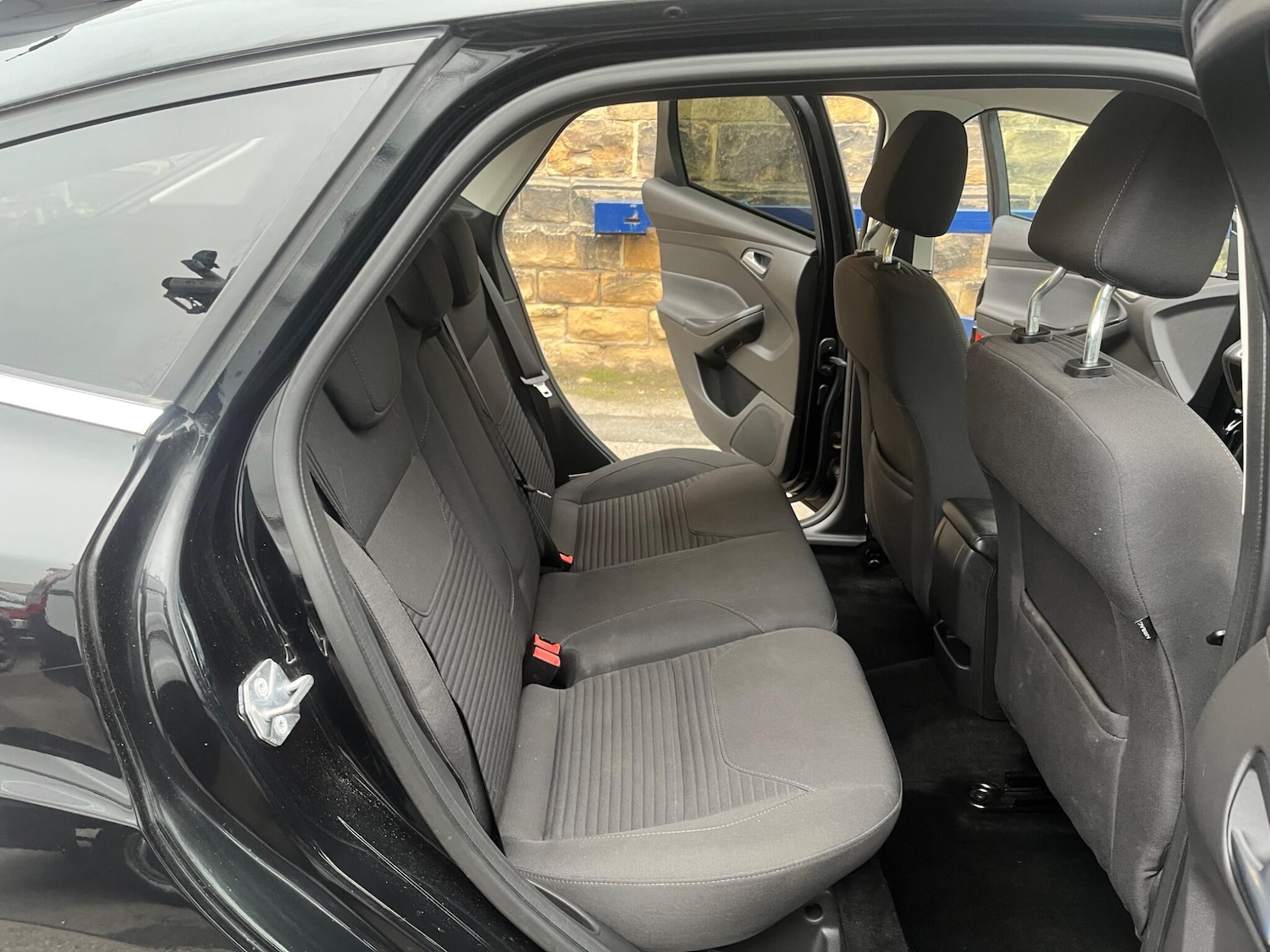 Used Ford Focus 2014 for sale - 76657958: Photo 11