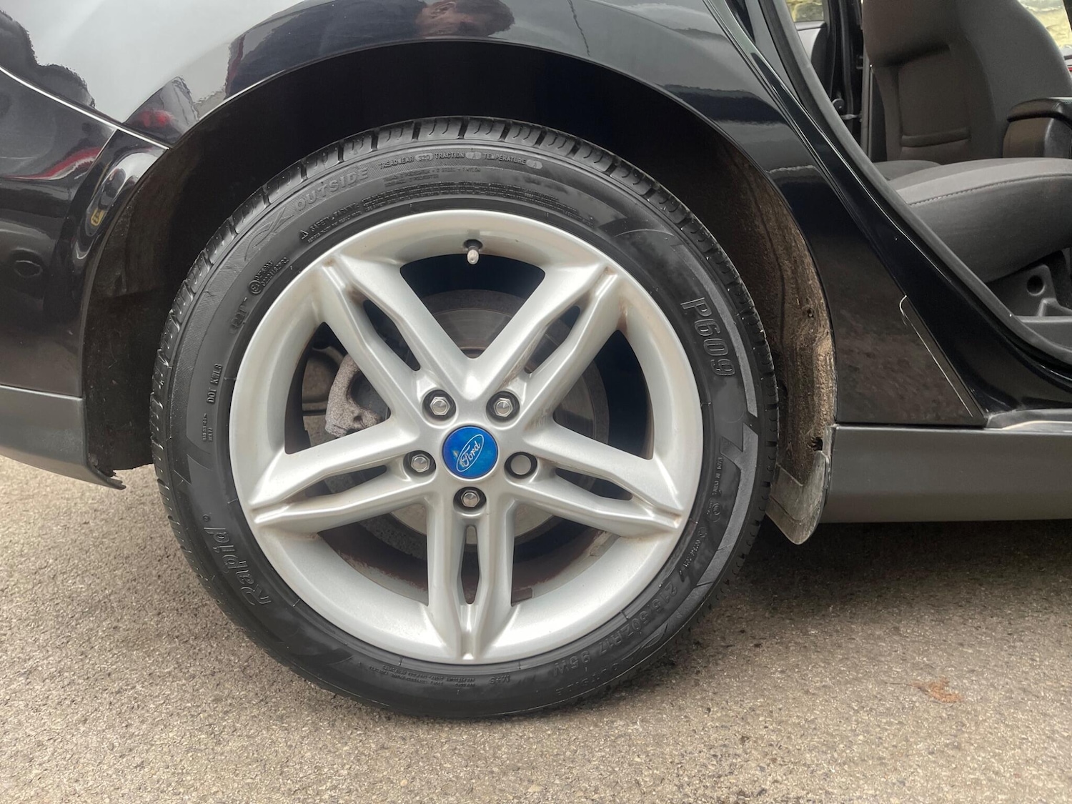 Used Ford Focus 2014 for sale - 76657958: Photo 14