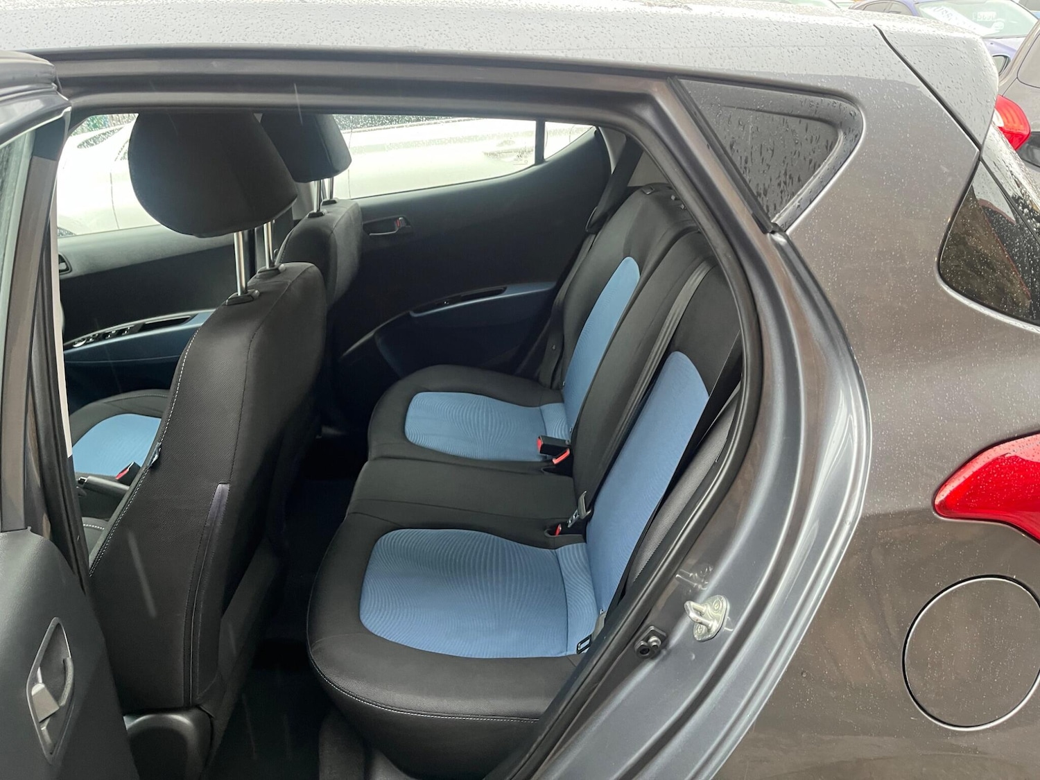 Used Hyundai i10 for sale - 77538104: Photo 10