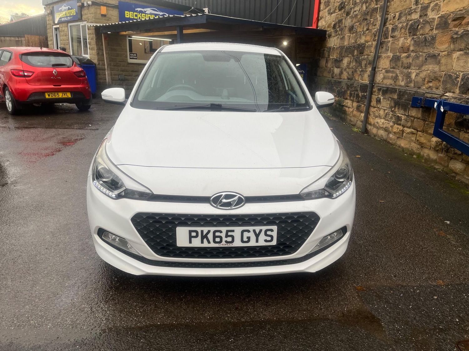 Used Hyundai i20 2015 for sale - 76620102: Photo 2