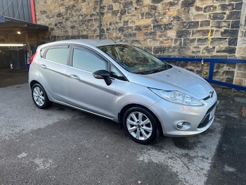 Used Ford Fiesta 2011 for sale - 76780635: Photo