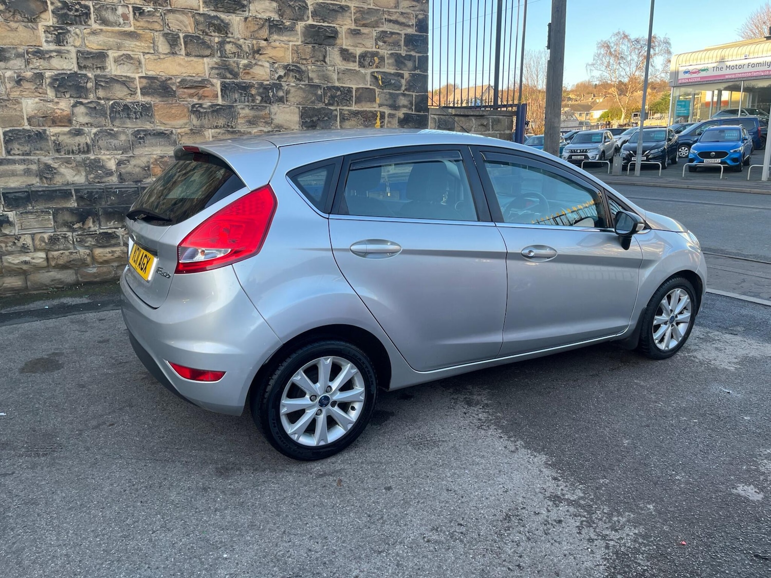 Used Ford Fiesta 2011 for sale - 76780635: Photo 4