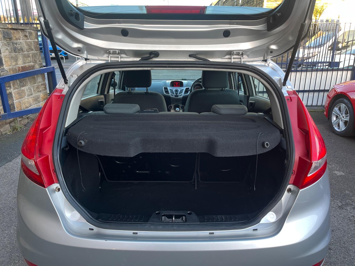 Used Ford Fiesta 2011 for sale - 76780635: Photo 7