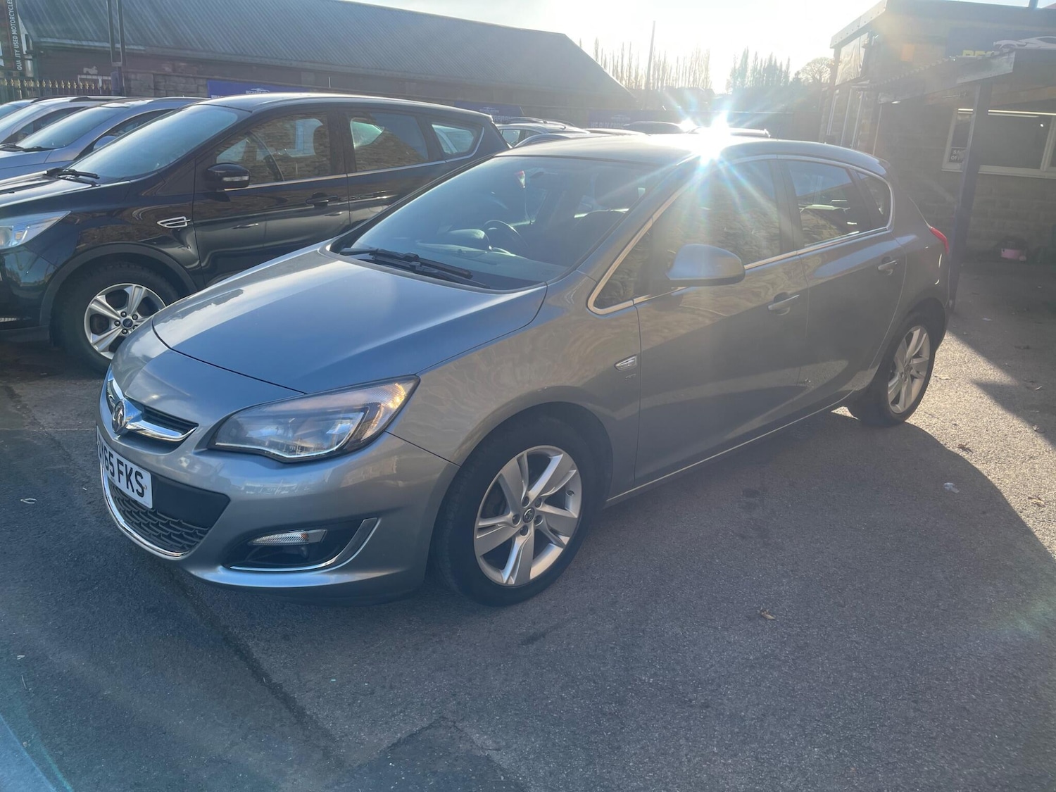 Used Vauxhall Astra 2015 for sale - 76645331: Photo 3