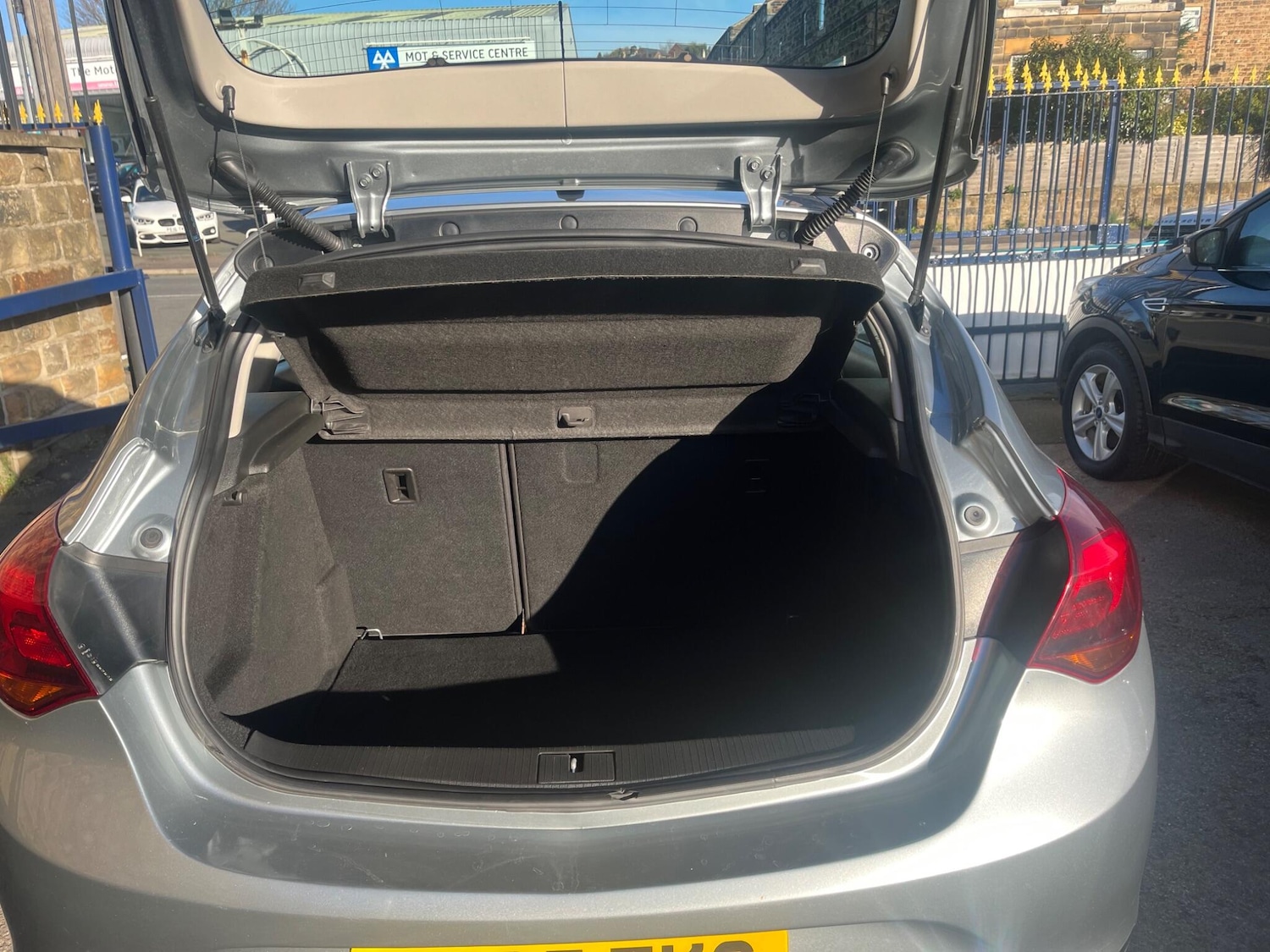 Used Vauxhall Astra 2015 for sale - 76645331: Photo 9