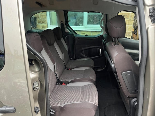 Used Peugeot Partner Tepee 2015 for sale - 76136317: Photo 10