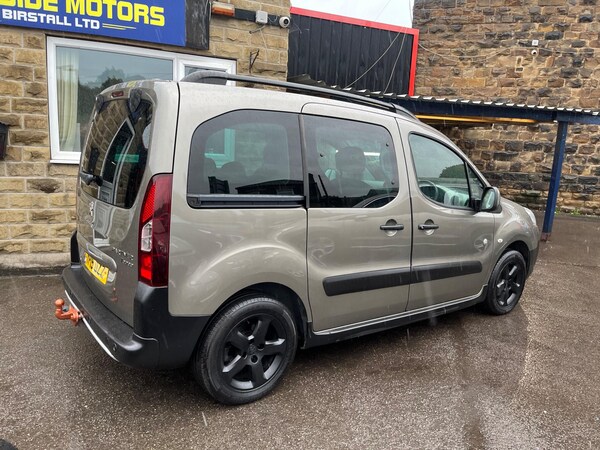 Used Peugeot Partner Tepee 2015 for sale - 76136317: Photo 5